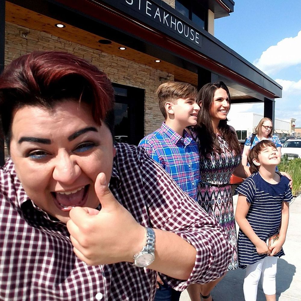 Meet your Posher, Jackie